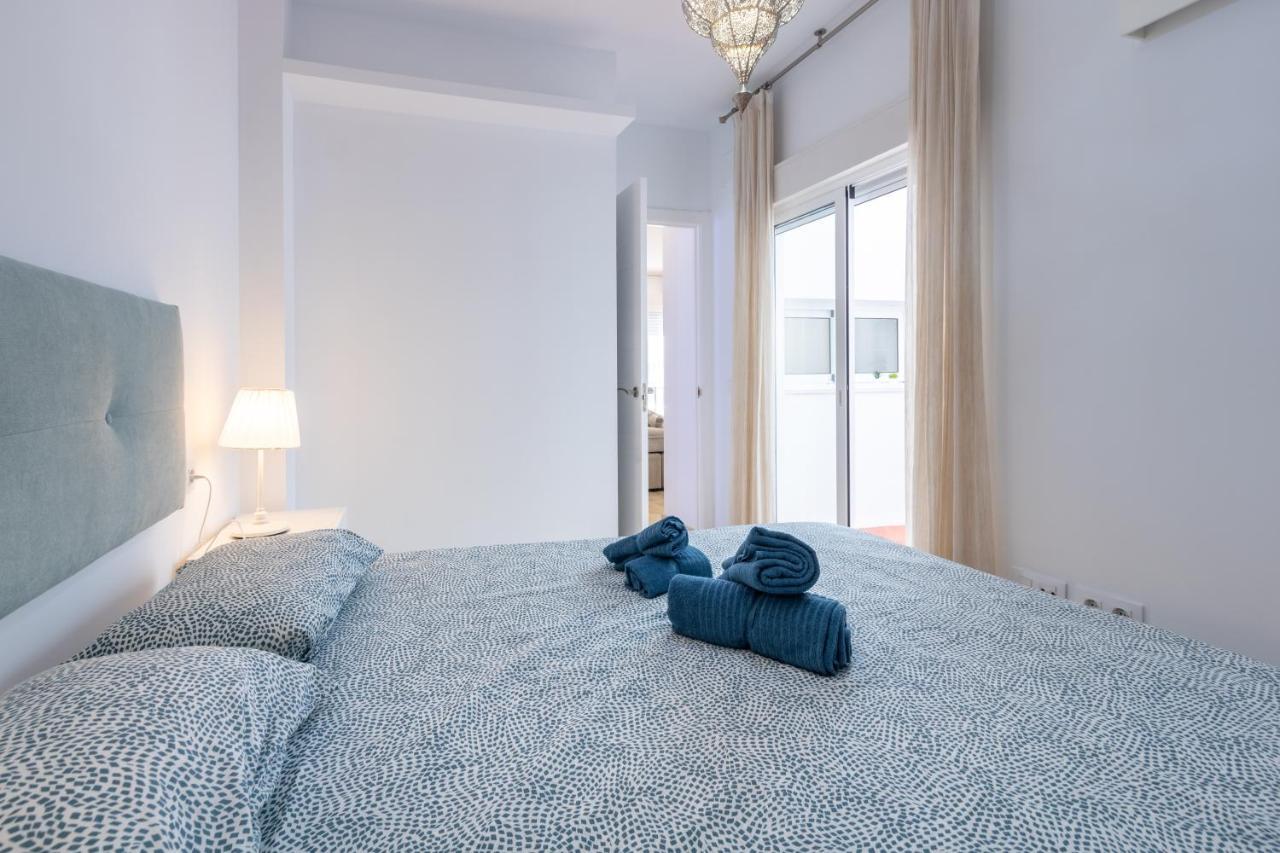Charming 2 Bedroom Apartment Triana Bridge By Ocityzen 塞维利亚 外观 照片